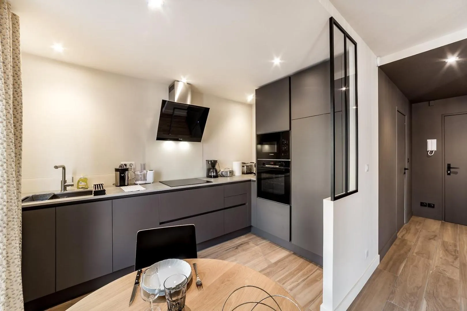 Completely Renovated Near Part-Dieu Lyon Frankrig